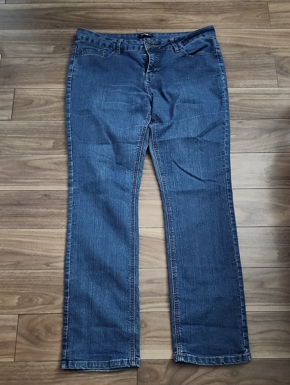 3/$18🔥Classic Women's Dark Blue Straight-Leg Jeans